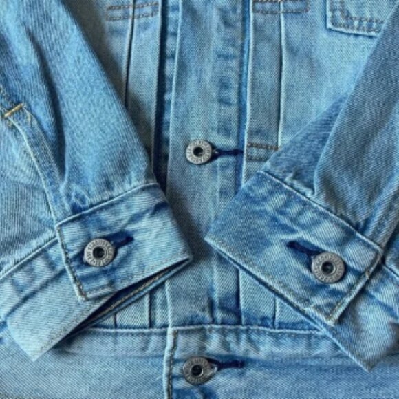 Levi's Men's Western Lined Type I Sherpa Trucker Jacket Light Wash Size Small - Picture 2 of 8